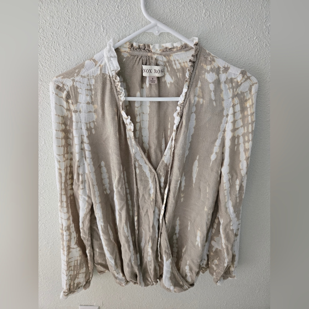 Knox Rose Women's Beige and Cream Blouse